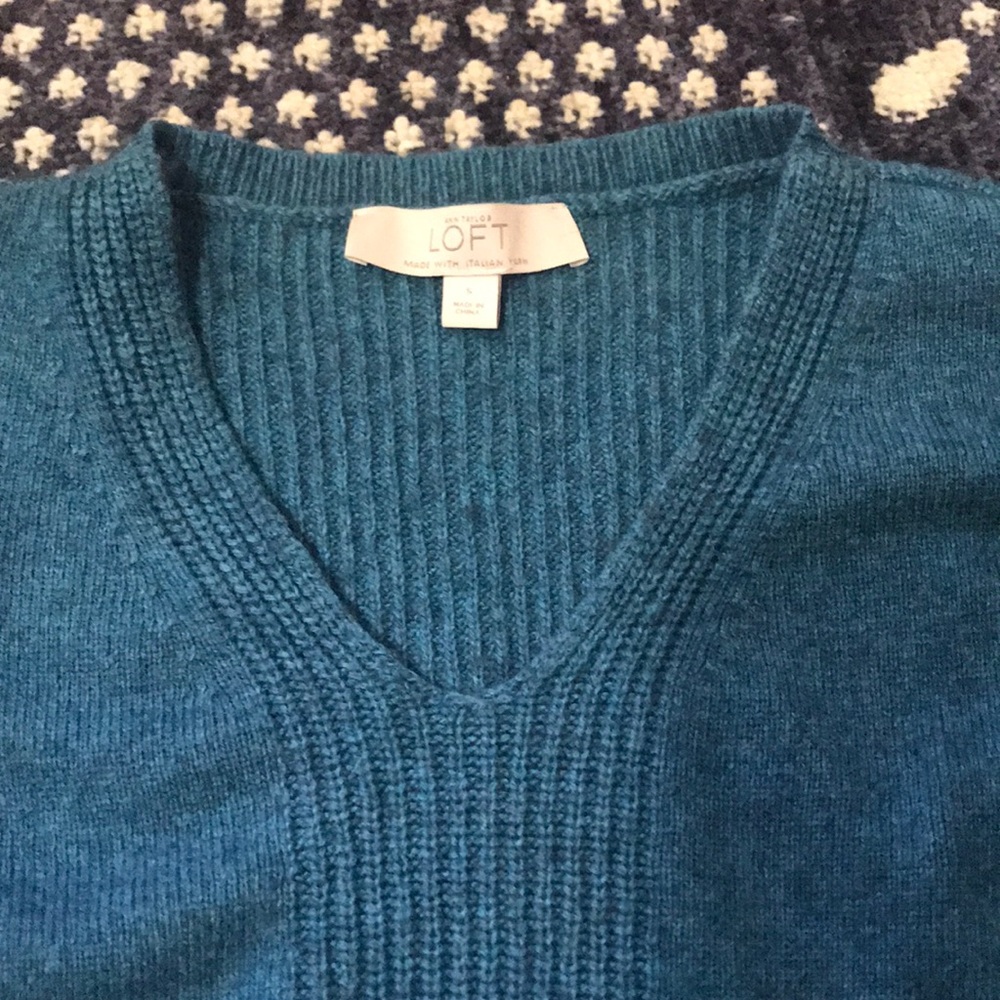 Loft sweater - Picture 3 of 6
